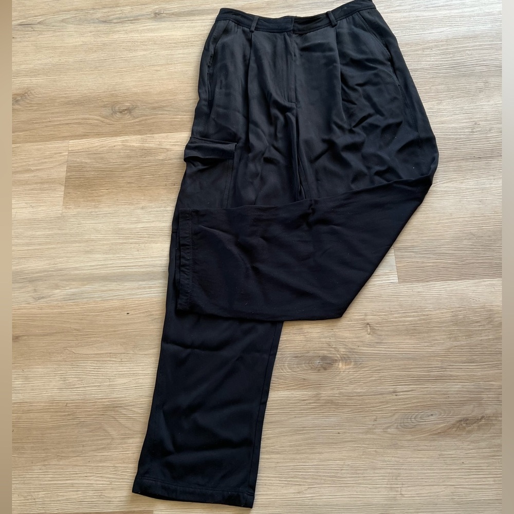 Nordstrom Viscose Black Cargo Pants• 4/6